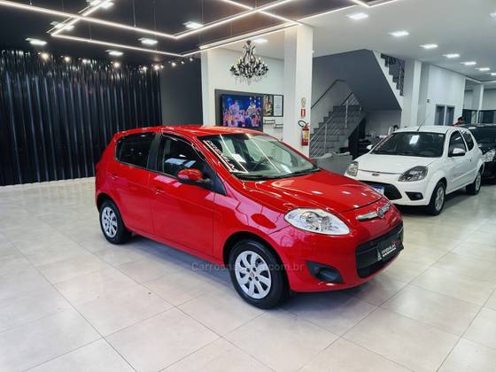 FIAT PALIO 1.0 MPI ATTRACTIVE 8V FLEX 4P MANUAL FIAT PALIO 1.0 MPI ATTRACTIVE 8V FLEX 4P MANUAL